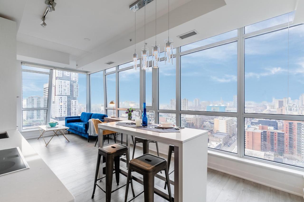 Luxury 2 Bedroom In The Heart Of Entertainment District W/ Cn Tower View Toronto Exterior photo