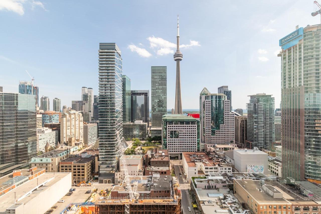 Luxury 2 Bedroom In The Heart Of Entertainment District W/ Cn Tower View Toronto Exterior photo