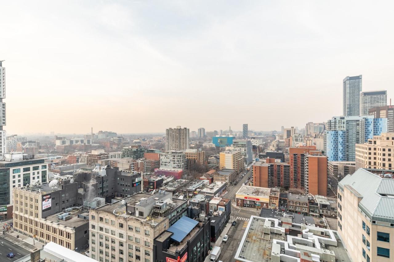 Luxury 2 Bedroom In The Heart Of Entertainment District W/ Cn Tower View Toronto Exterior photo