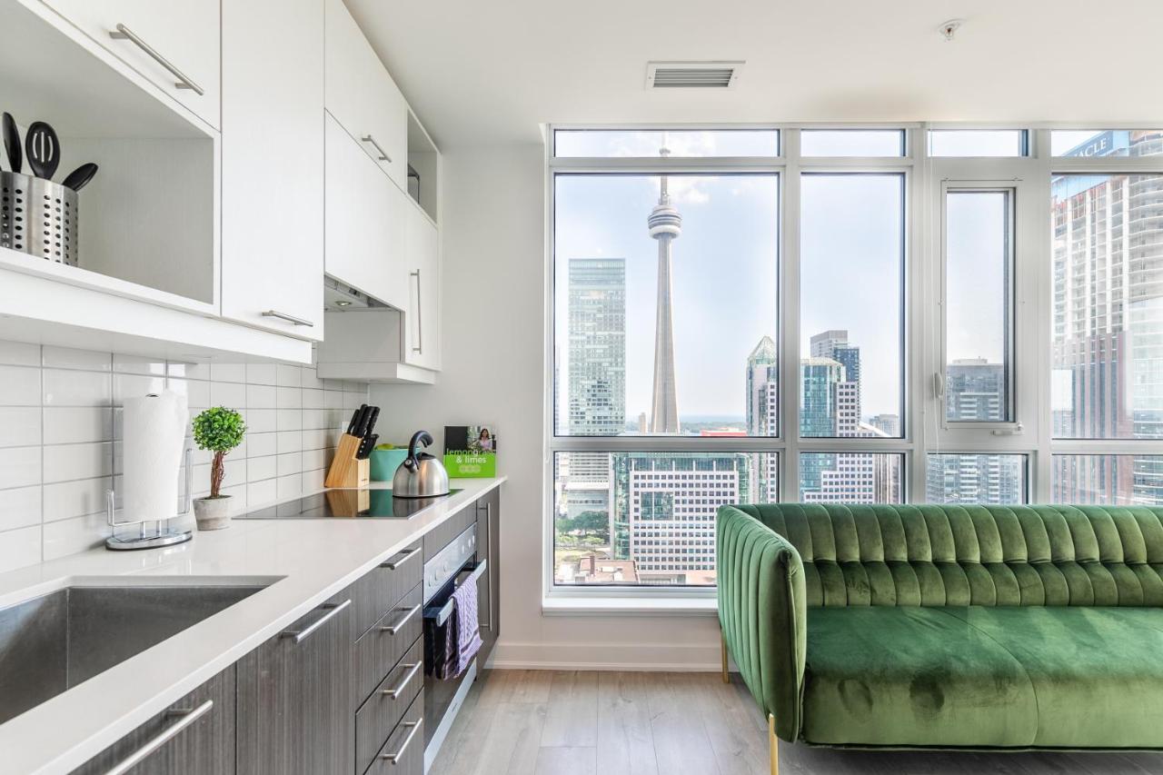 Luxury 2 Bedroom In The Heart Of Entertainment District W/ Cn Tower View Toronto Exterior photo