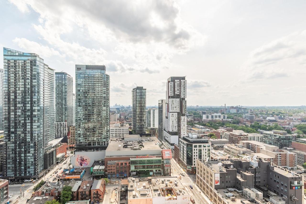 Luxury 2 Bedroom In The Heart Of Entertainment District W/ Cn Tower View Toronto Exterior photo