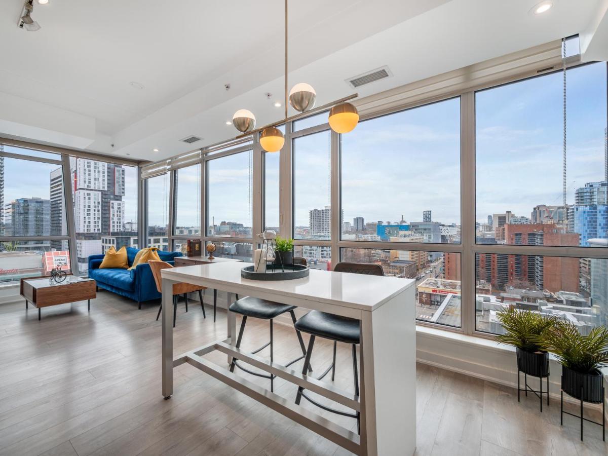 Luxury 2 Bedroom In The Heart Of Entertainment District W/ Cn Tower View Toronto Exterior photo